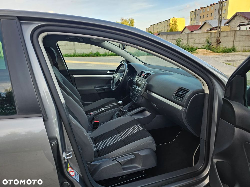 Volkswagen Golf 2.0 TDI United - 9
