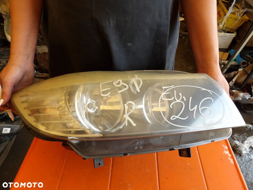 BMW - E90 - H7 - LIFT - PRAWA LAMPA PRZEDNIA - EUROPA - 7202582 - 1