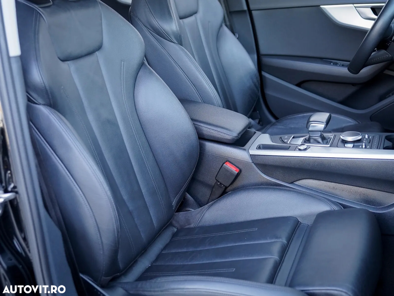Audi A4 2.0 TDI S tronic Sport - 10