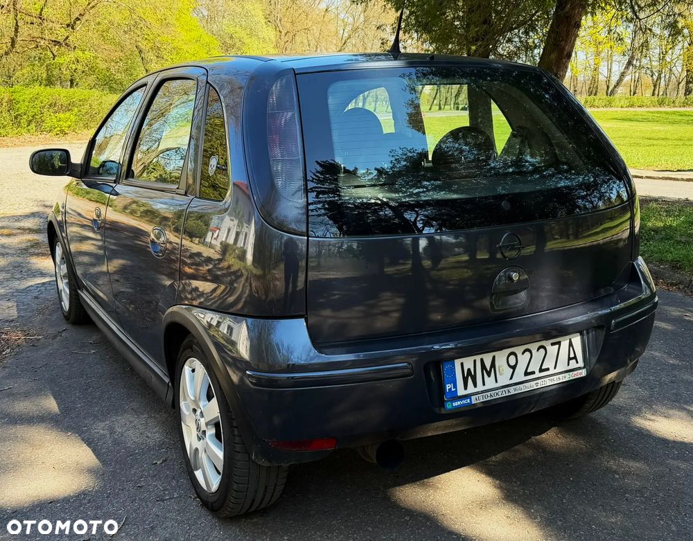 Opel Corsa 1.2 16V - 17