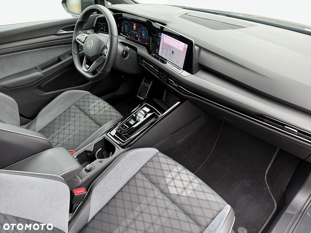 2023 Volkswagen Golf 2.0 TDI SCR DSG R-Line, photograph 12