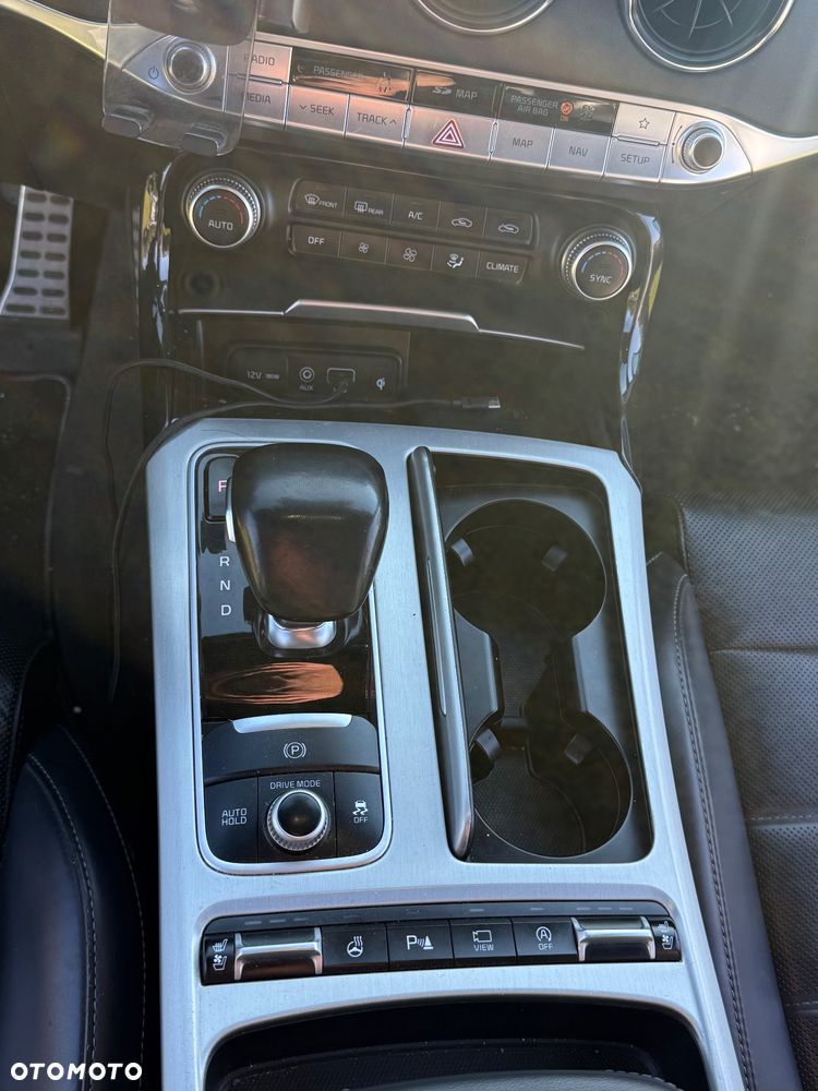 Kia Stinger 2.0 T-GDI GT Line - 15
