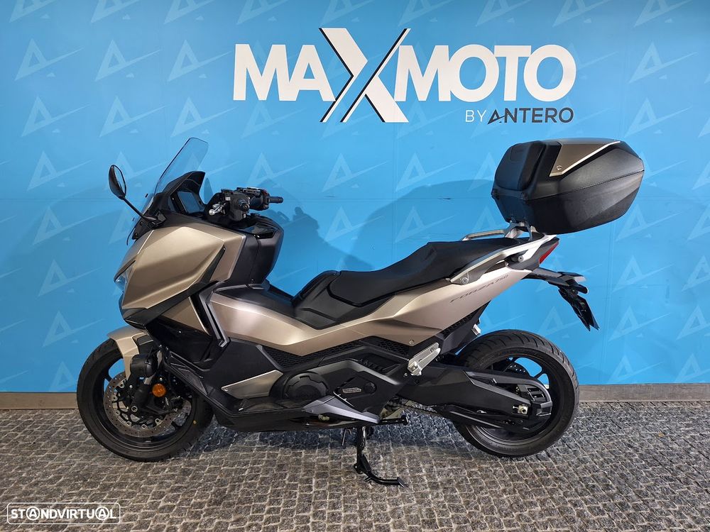 Honda Forza 750 - 5