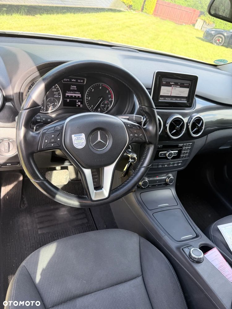 Mercedes-Benz Klasa B - 8