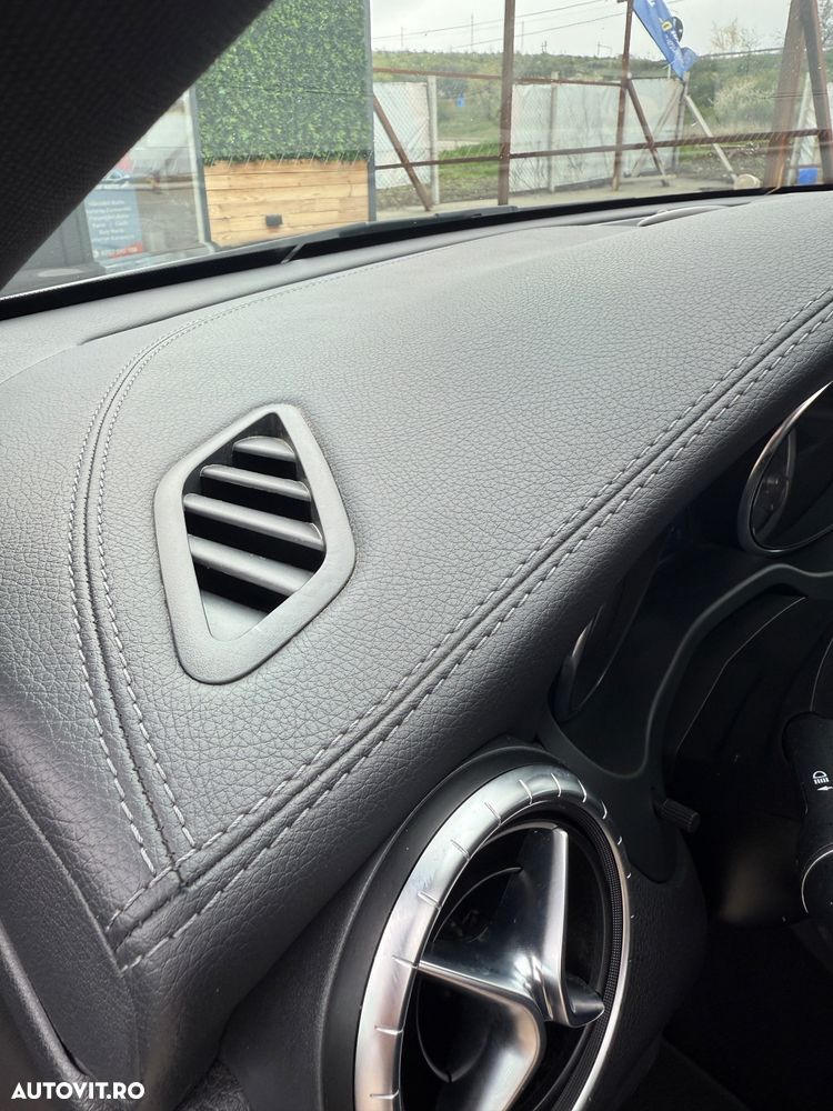 Mercedes-Benz CLA 220 - 17