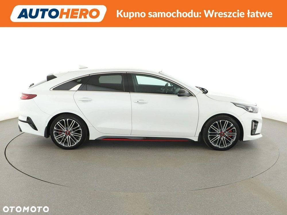 Kia ProCeed 1.6 T-GDI GT DCT - 10