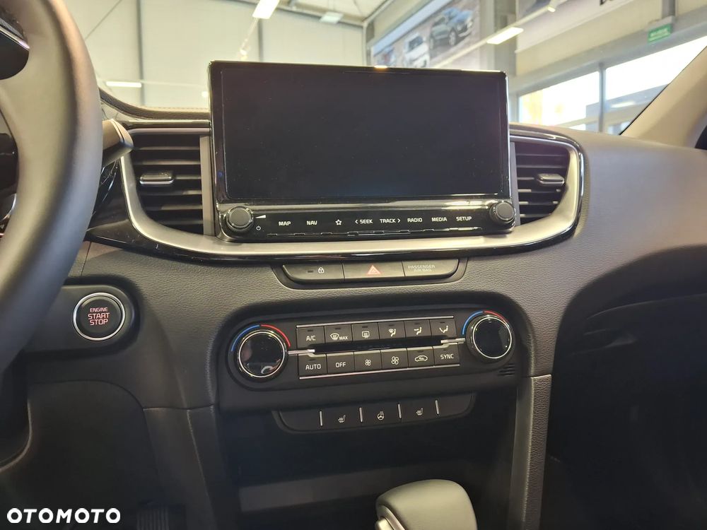 Kia Ceed 1.5 T-GDI Tribute DCT - 15