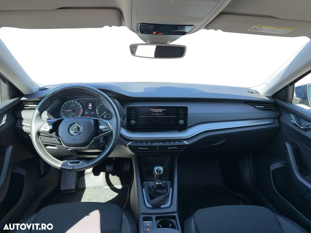 Skoda Octavia 2.0 TDI Ambition - 11