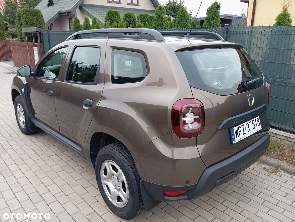 Dacia Duster 1.6 SCe Laureate S&S - 17