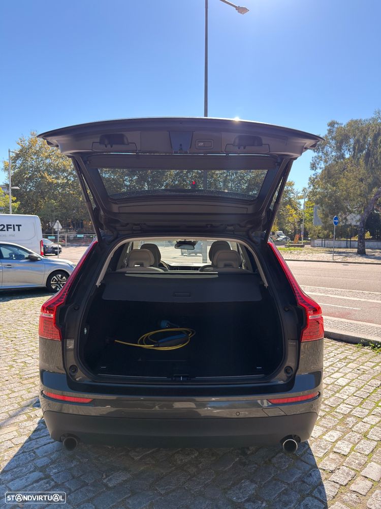 Volvo XC 60 2.0 T8 PHEV Momentum AWD - 7