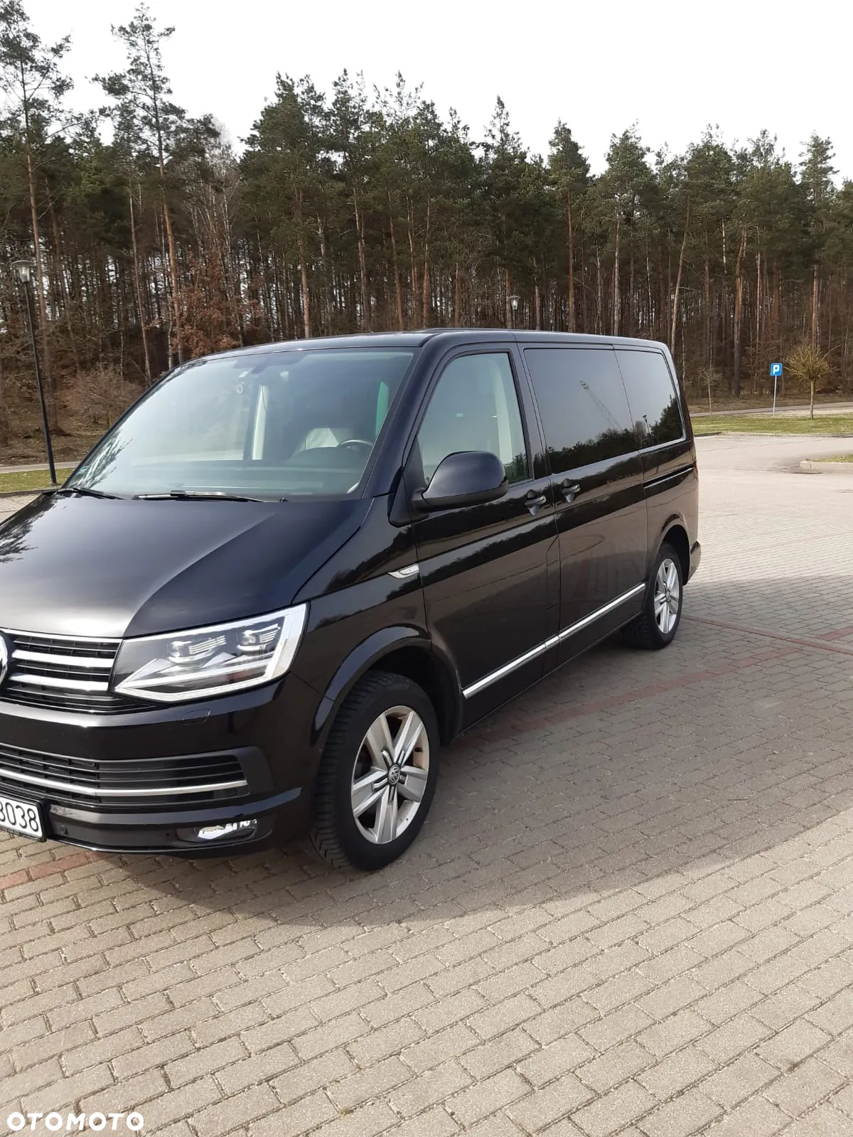 Volkswagen Caravelle 2.0 TDI L1 Highline - 2