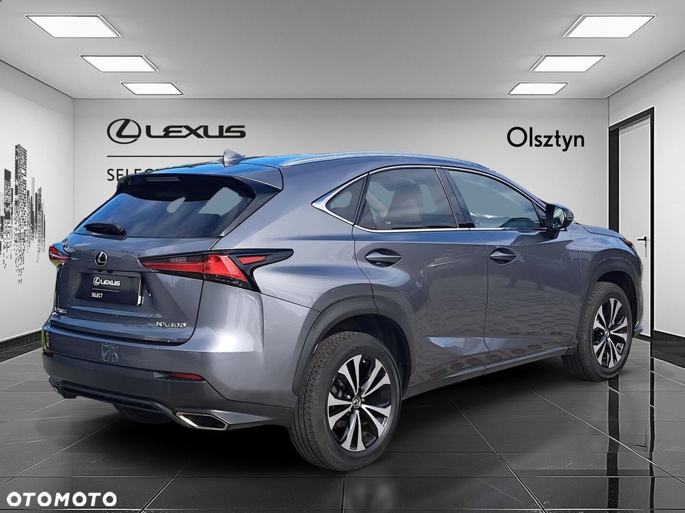 Lexus NX 300 F Impression AWD - 8