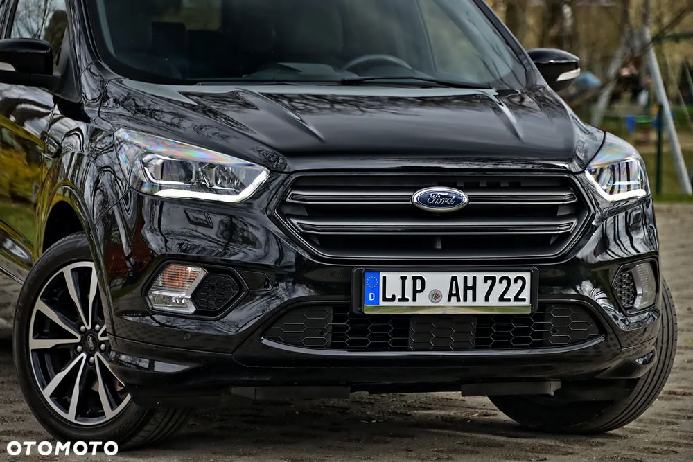 Ford Kuga 2.0 TDCi 4x4 ST-Line - 10