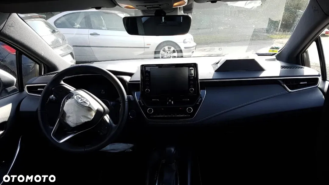 Toyota Corolla 1.8 Hybrid Comfort - 15