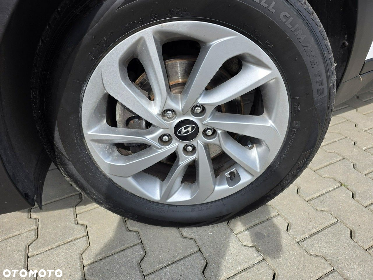 Hyundai Tucson 1.6 GDi 2WD Premium - 12
