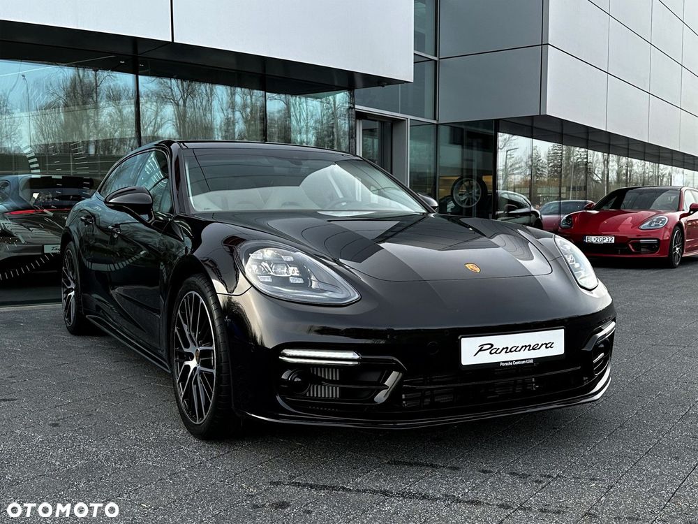 Porsche Panamera - 3