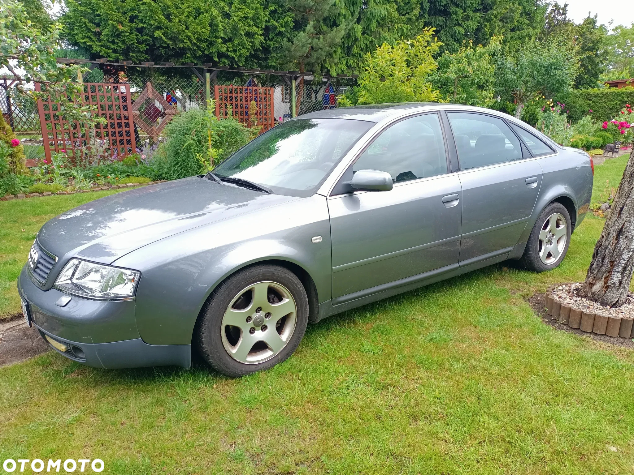 Audi A6 Avant 2.4 - 7