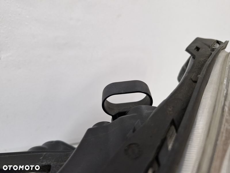 VOLVO S60 II 2 LAMPA REFLEKTOR LEWY PRZÓD PRZEDNI XENON UK 31299992 - 5