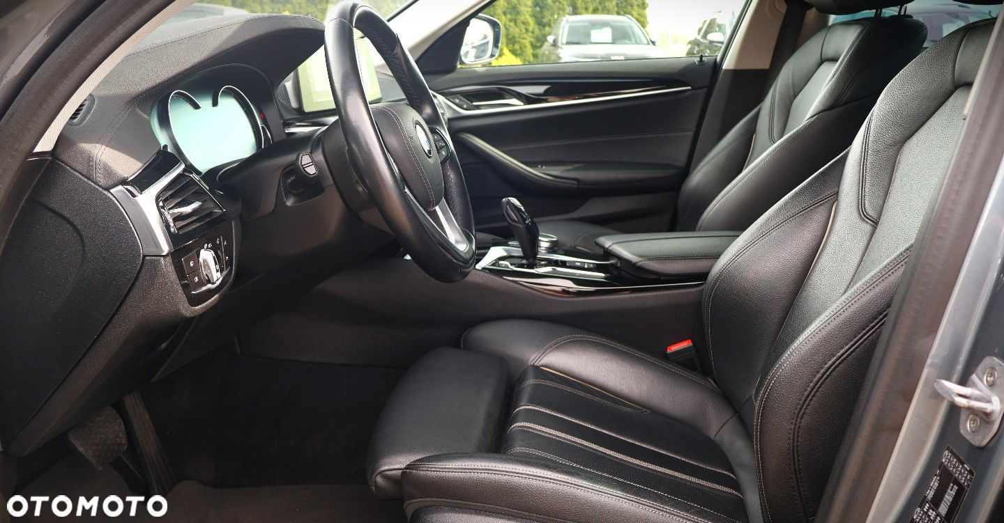 BMW Seria 5 - 15