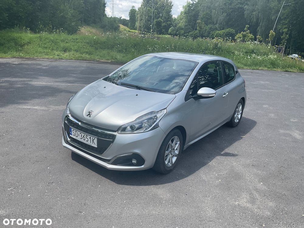 Peugeot 208 - 28
