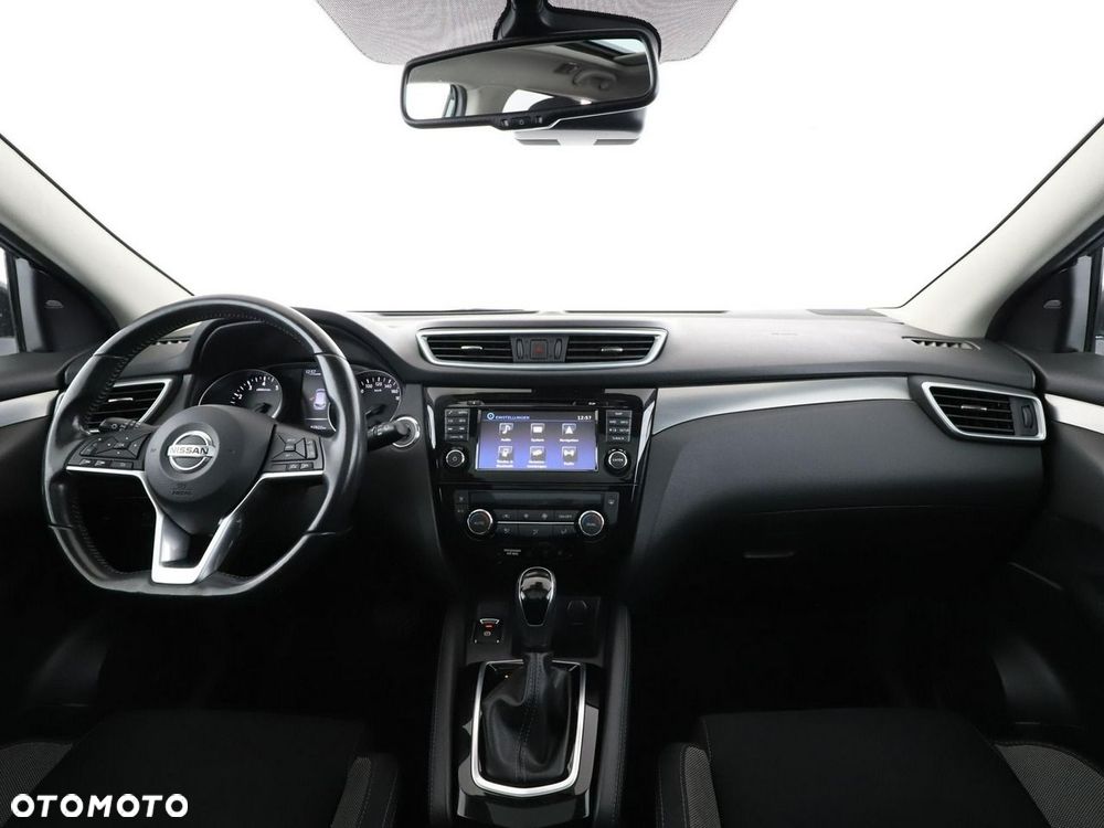 Nissan Qashqai 1.2 DIG-T N-Connecta Xtronic - 16
