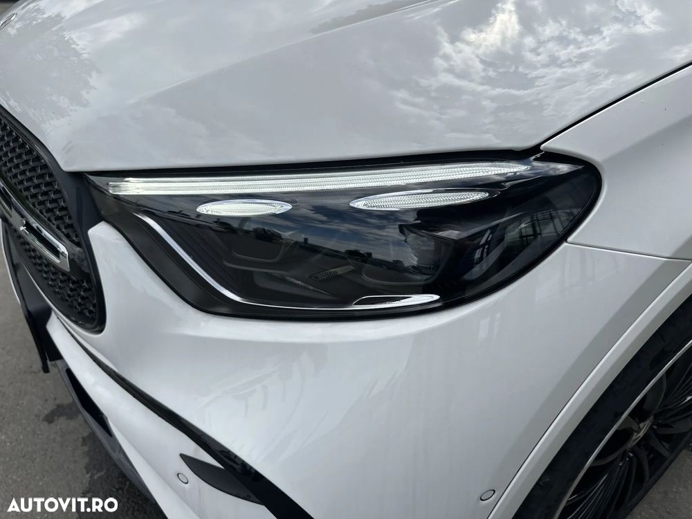 Mercedes-Benz GLC 300 e 4Matic 9G-TRONIC Edition AMG Line - 11