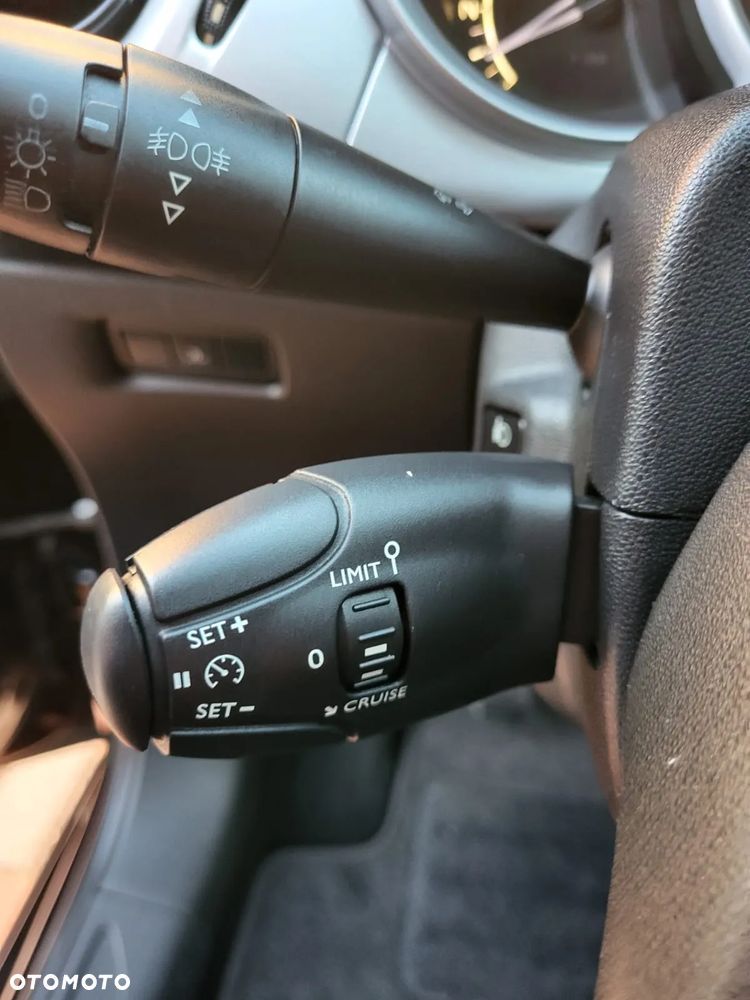 Citroën C3 1.4 Exclusive - 17