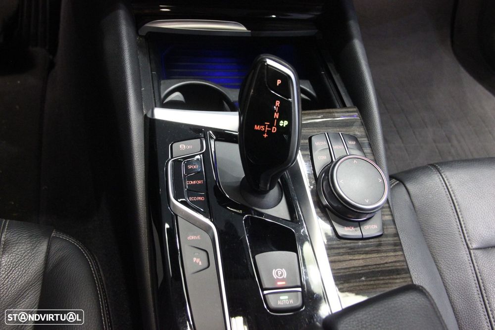 BMW 530 e iPerformance Line Luxury - 12