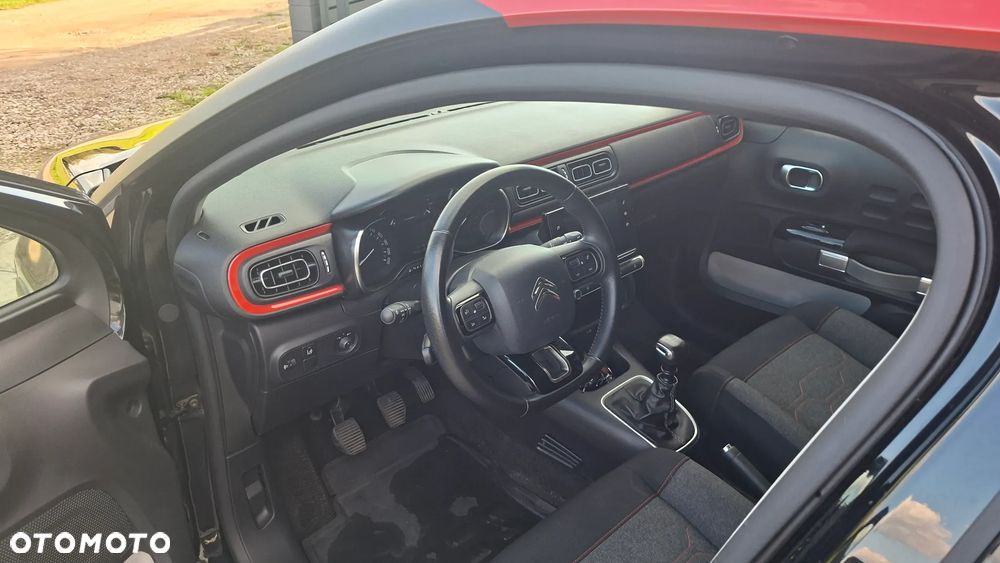Citroën C3 1.2 PureTech Shine S&S - 11