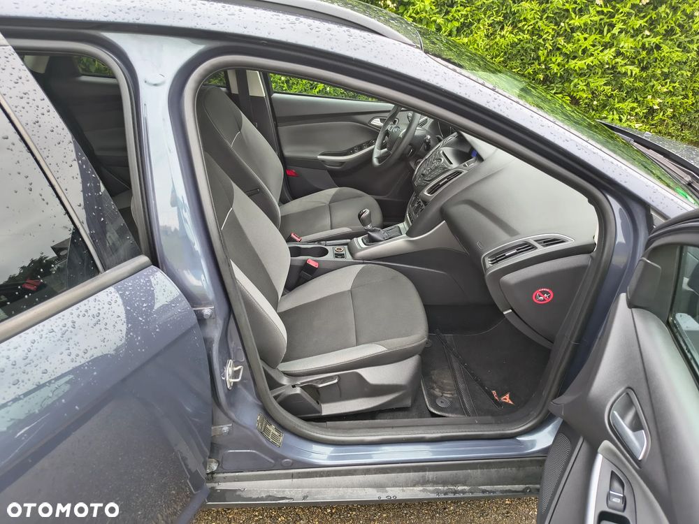 Ford Focus - 31