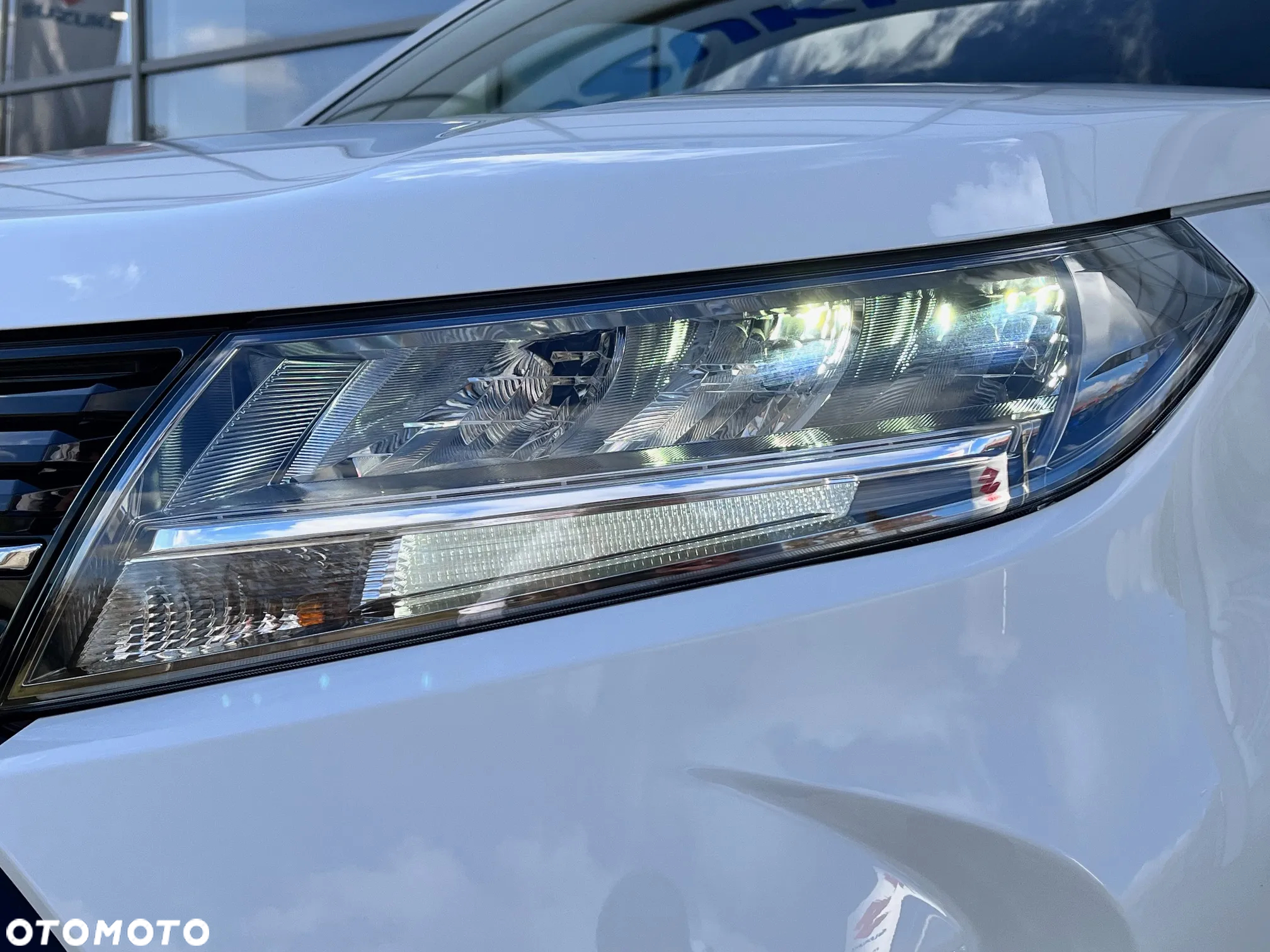 Suzuki Vitara 1.5 DualJet Hybrid Premium Plus 4WD AGS - 11