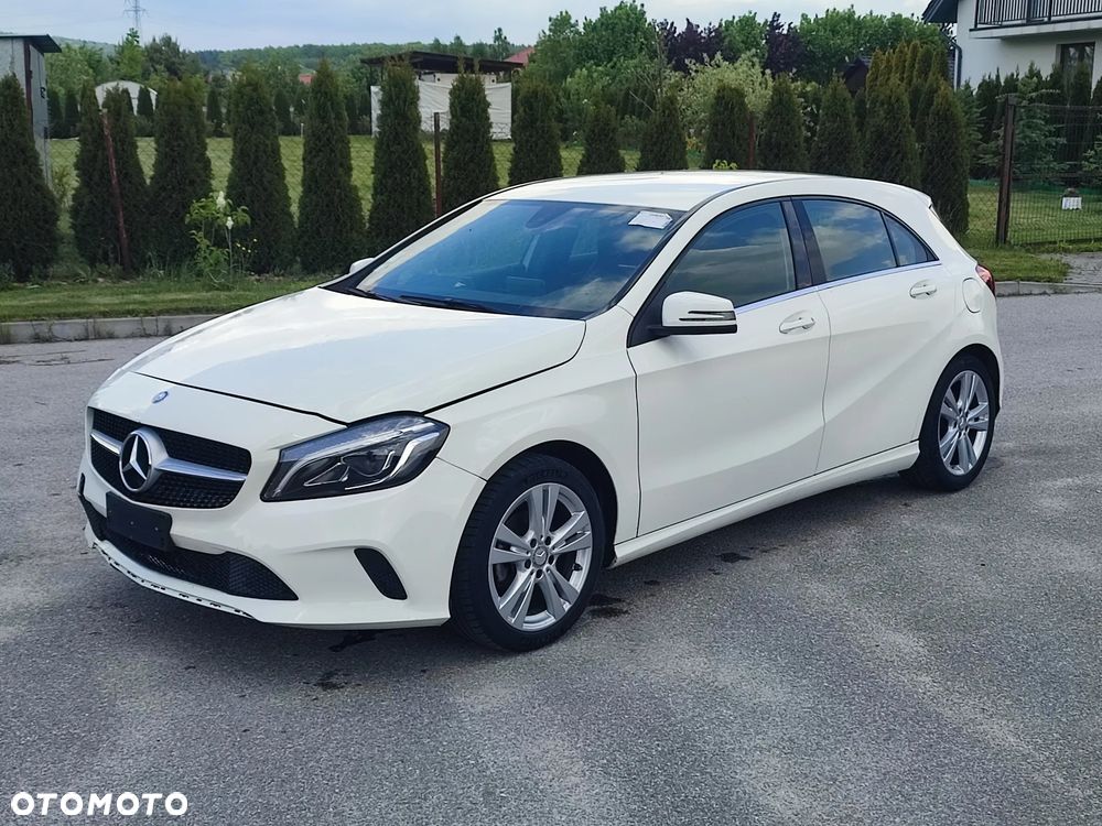 Mercedes-Benz Klasa A 180 d 7G-DCT Activity Edition - 2