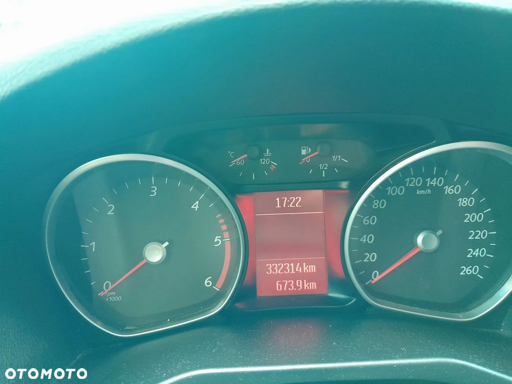 Ford Mondeo 1.8 TDCi Trend - 11
