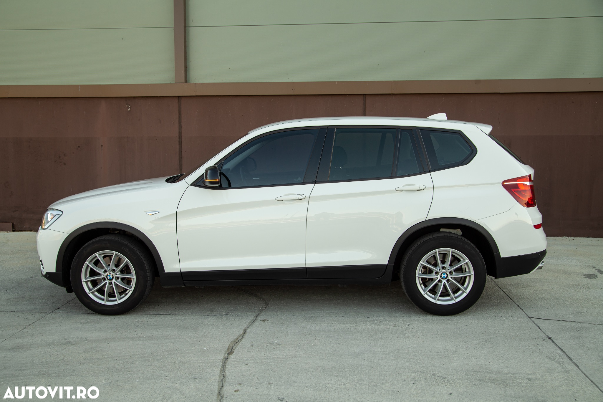 BMW X3 xDrive20d AT Standard - 32