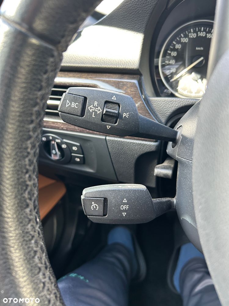 BMW Seria 3 - 18