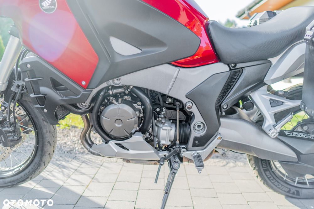Honda VFR - 28