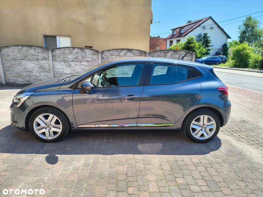 Renault Clio - 15