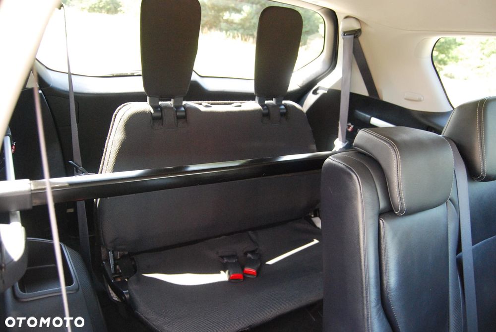 Peugeot 4007 - 28