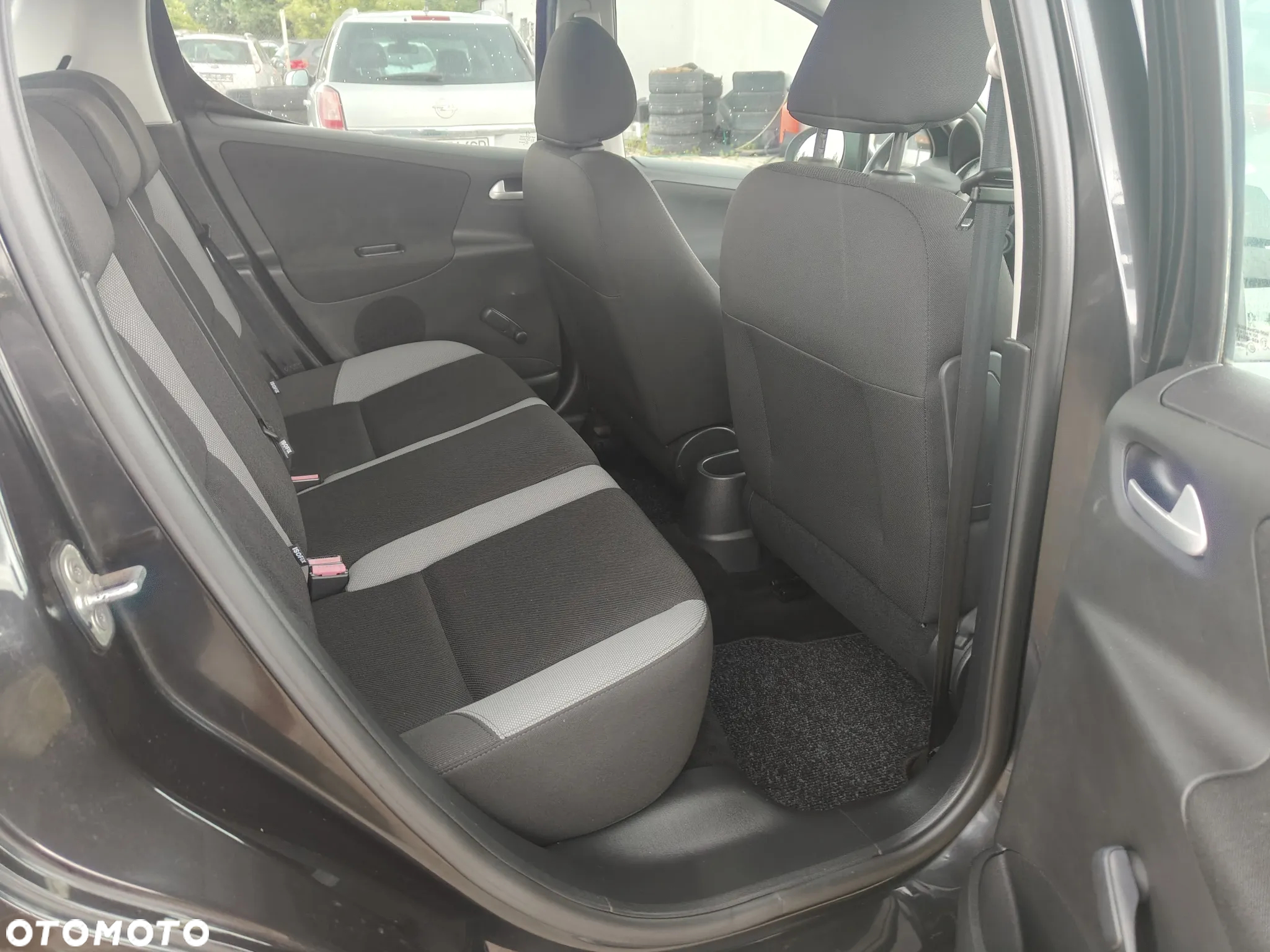 Peugeot 207 75 Urban Move - 15
