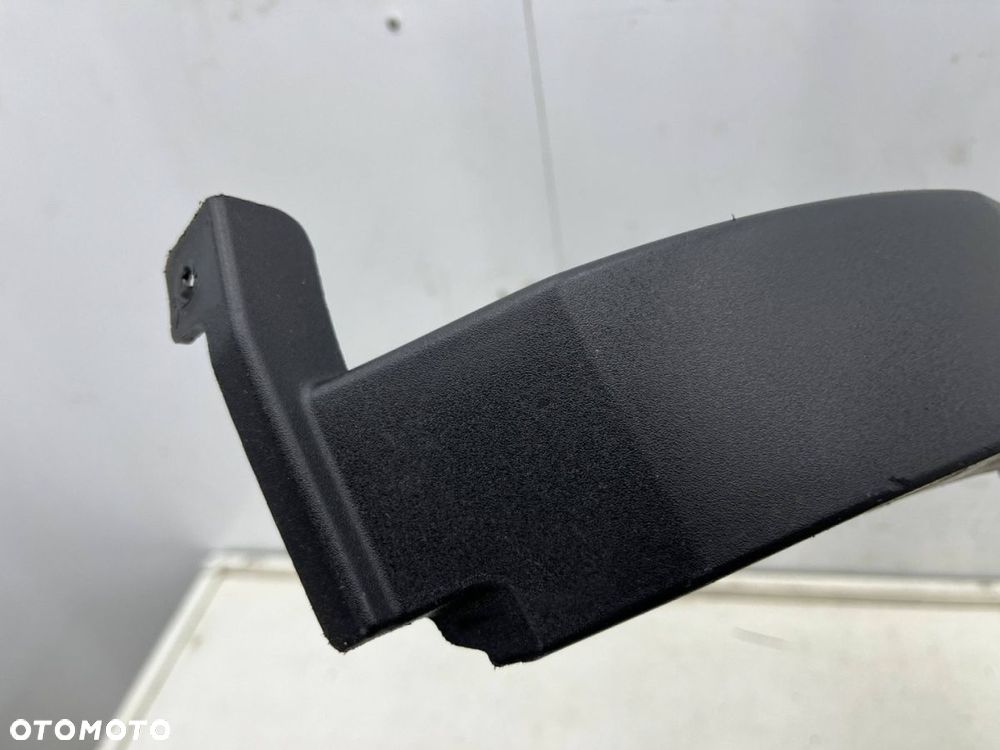 Listwa Iveco Daily 4 IV 2014r.- prawa przednia nakładka błotnika rant prawy przód - 2