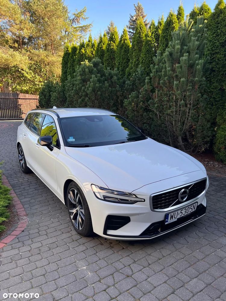 Volvo V60 T4 R-Design - 3