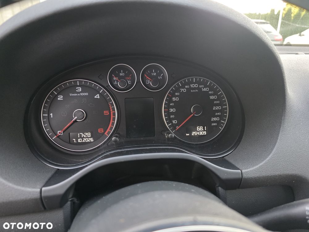 Audi A3 Sportback - 9