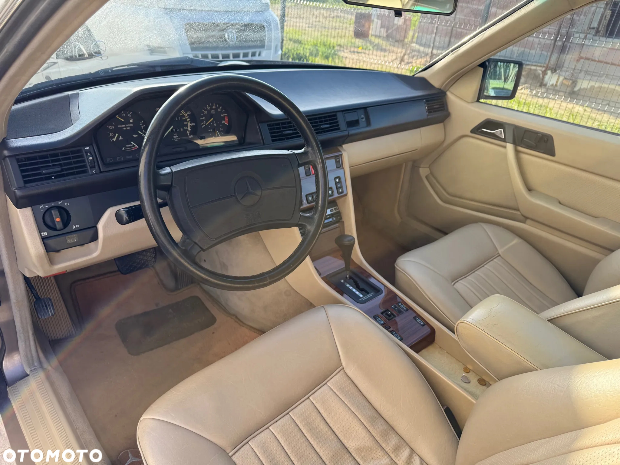 Mercedes-Benz W124 (1984-1993) - 8