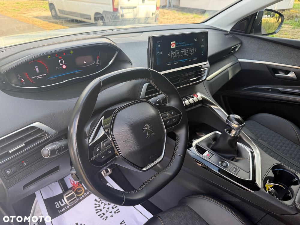 Peugeot 5008 1.5 BlueHDi Road Trip S&S - 23