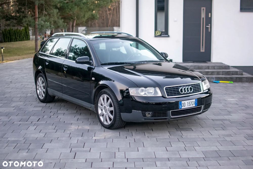 Audi A4 Avant - 10
