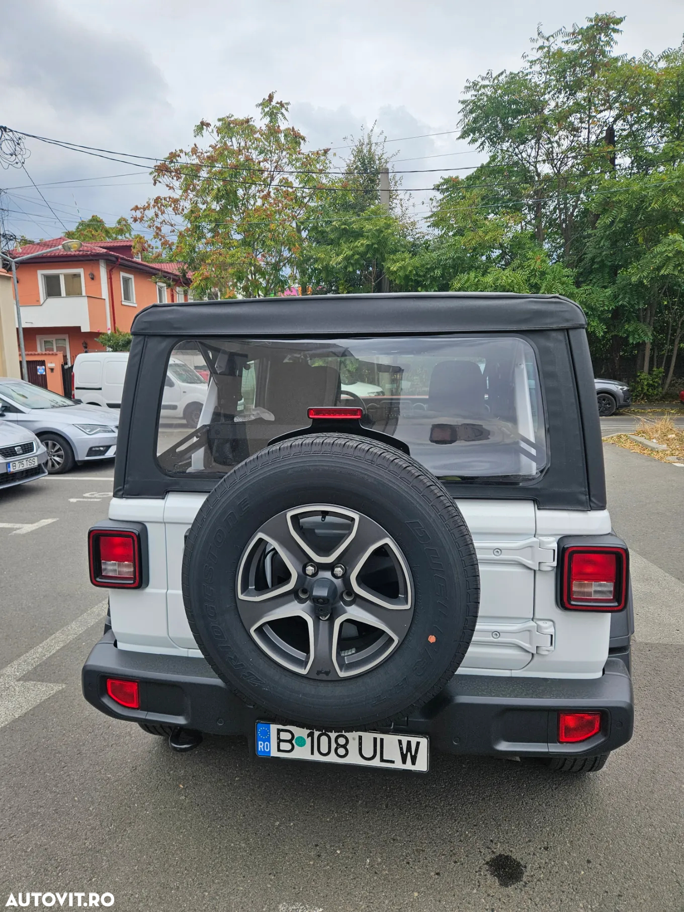 Jeep Wrangler - 7