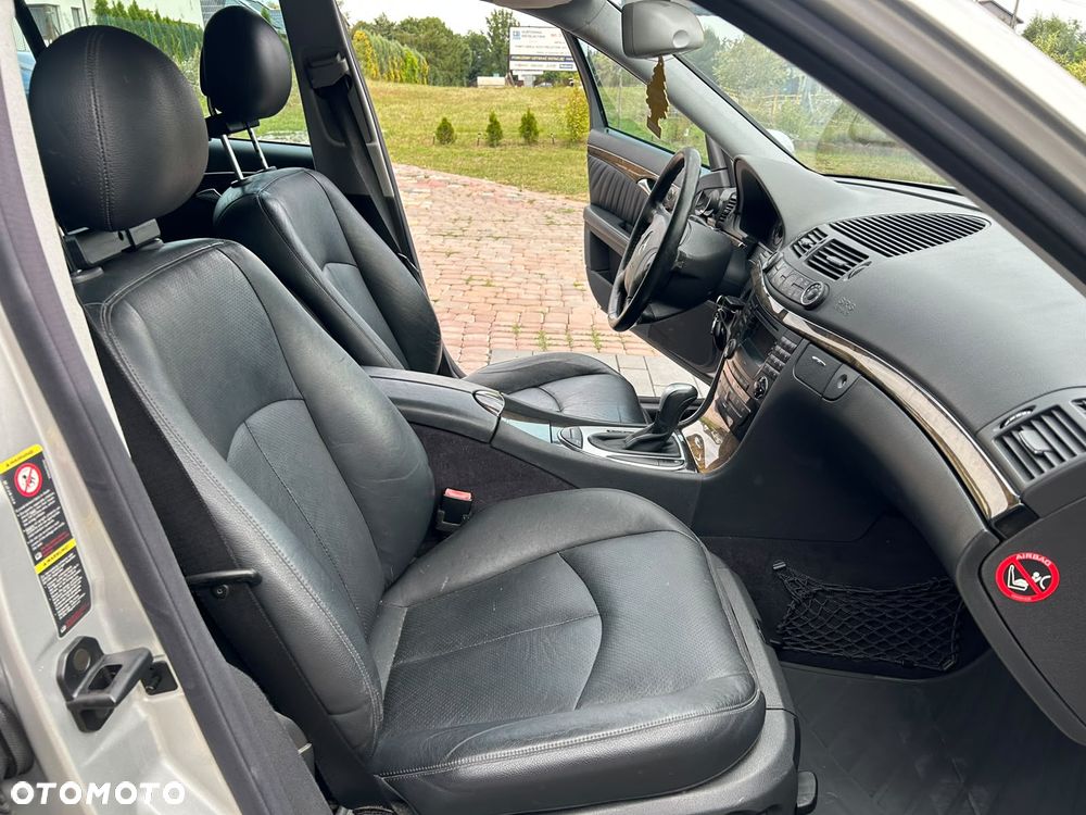 Mercedes-Benz Klasa E 320 CDI Avantgarde - 35