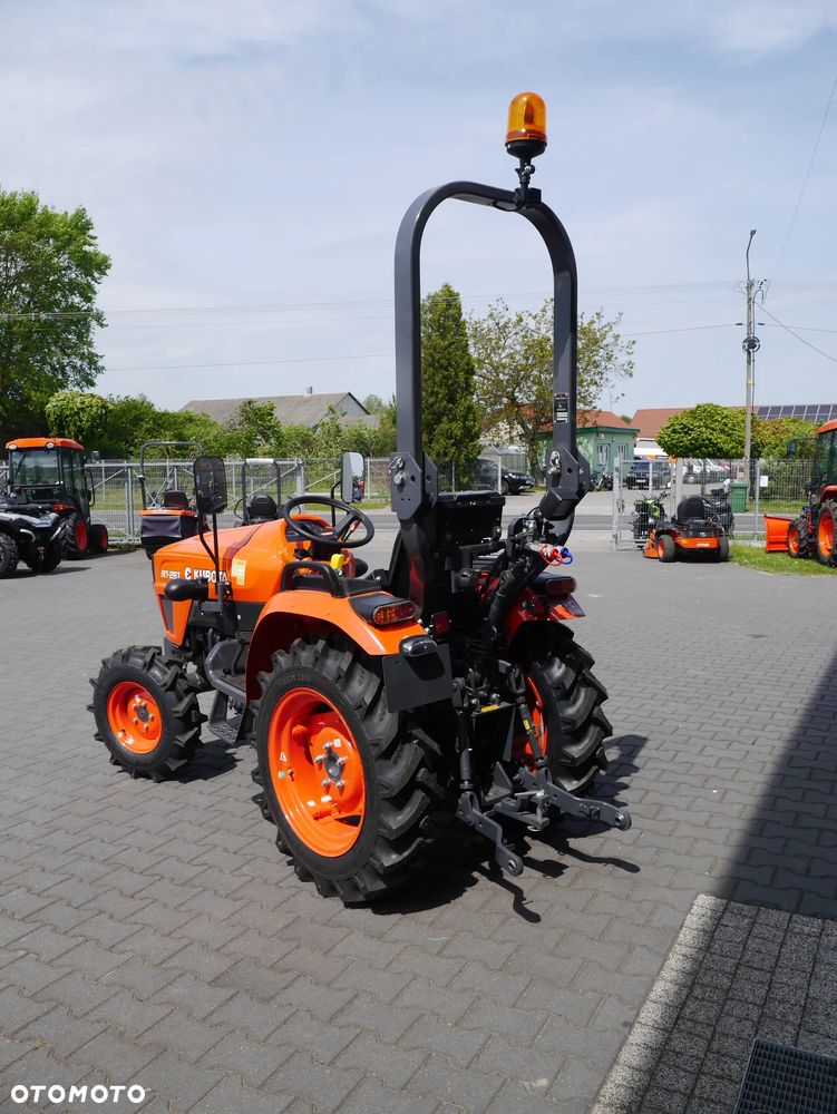 Kubota EK1-261 - 3