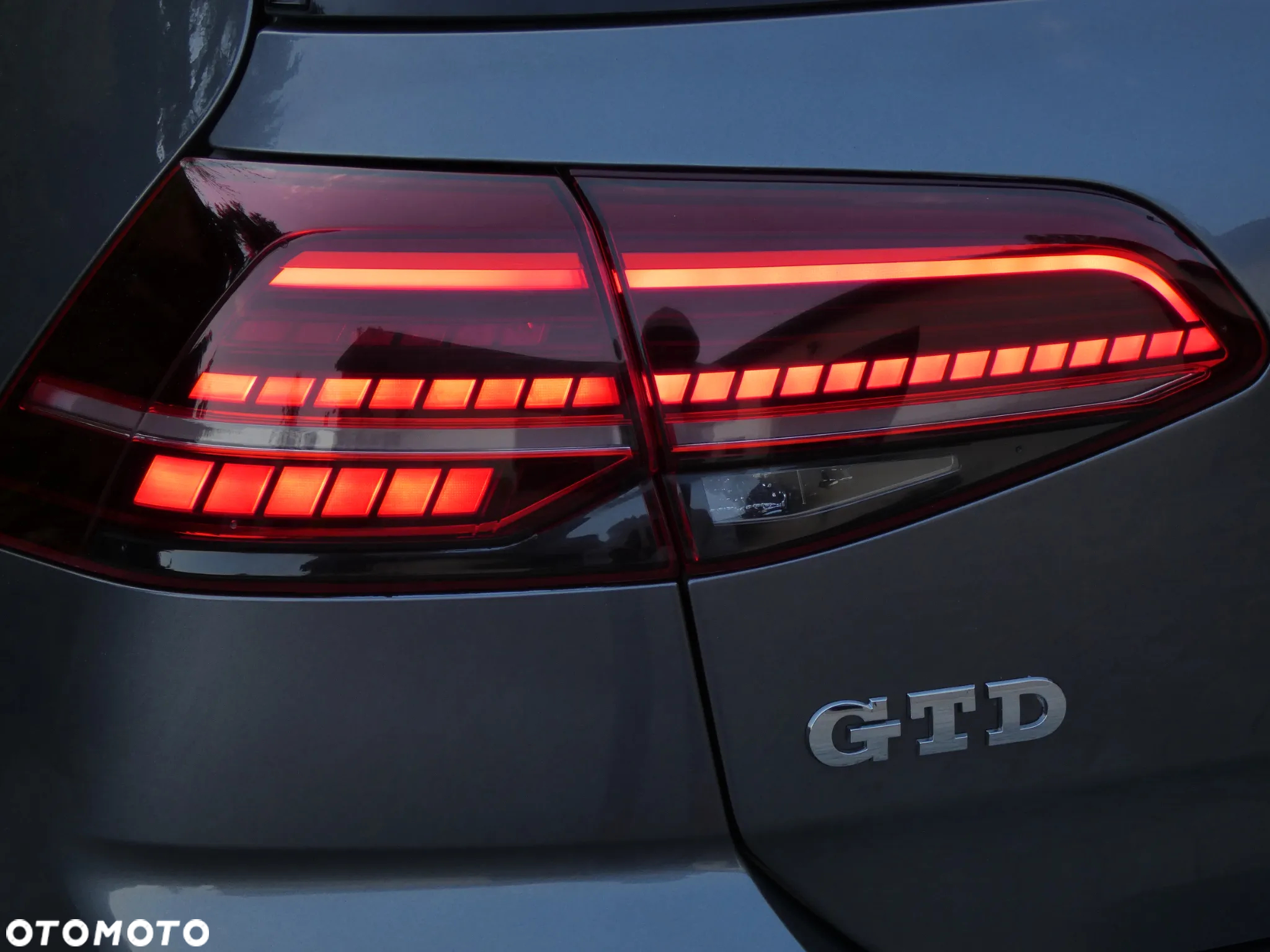 Volkswagen Golf VII 2.0 TDI BMT GTD - 11
