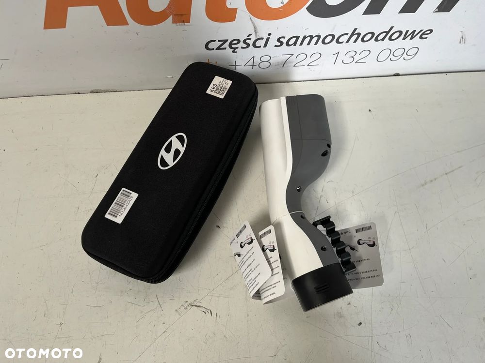 ŁĄCZE ŁADOWANIA HYUNDAI IONIQ  916B1-GI030HA - 1